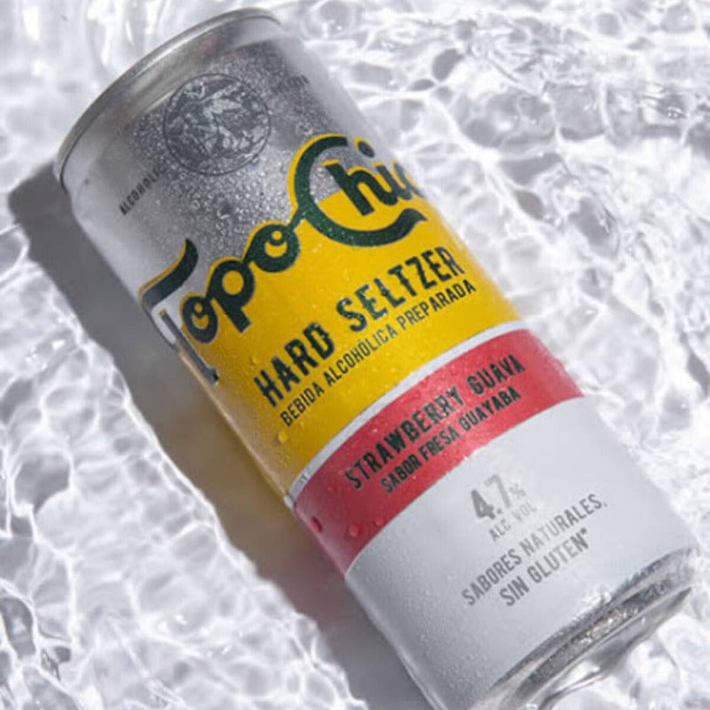 Topo Chico® Hard Seltzer Vodka Strawberry Guava Lata 355 Ml,